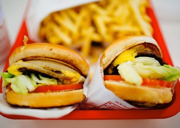 �о�ָ���˶���Կ��ʳ���ʵ���Ӫ������Ʒû̫��ֱ�