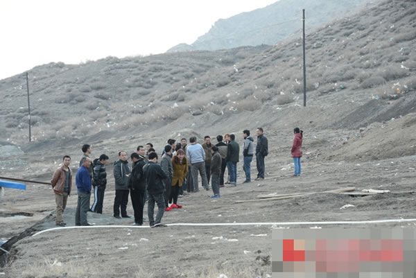 事后警方已封锁现场,以免有好奇民众误闯发生危险。