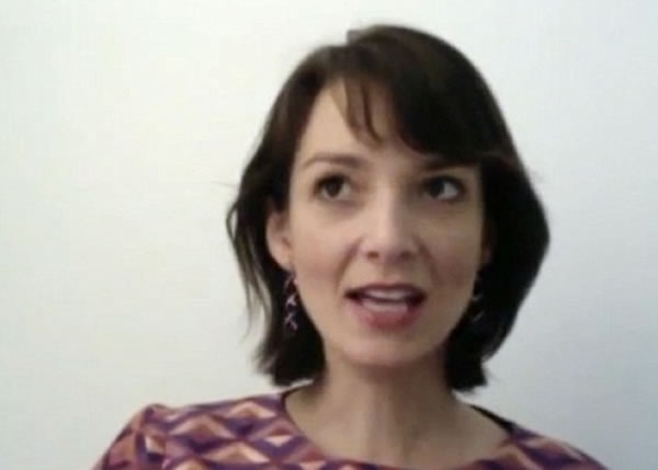 ���������ĵ���˺����澰���ŵ�˹Ц��Ӧ���Ʊ��