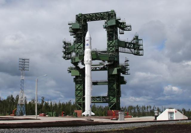 ����������ϵ�л�����з�ʼ��1995��