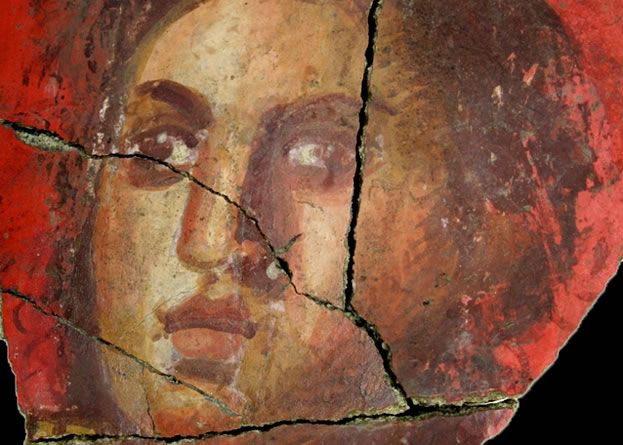 法国2千年历史壁画碎片拼凑出完整古罗马时期妇人脸孔