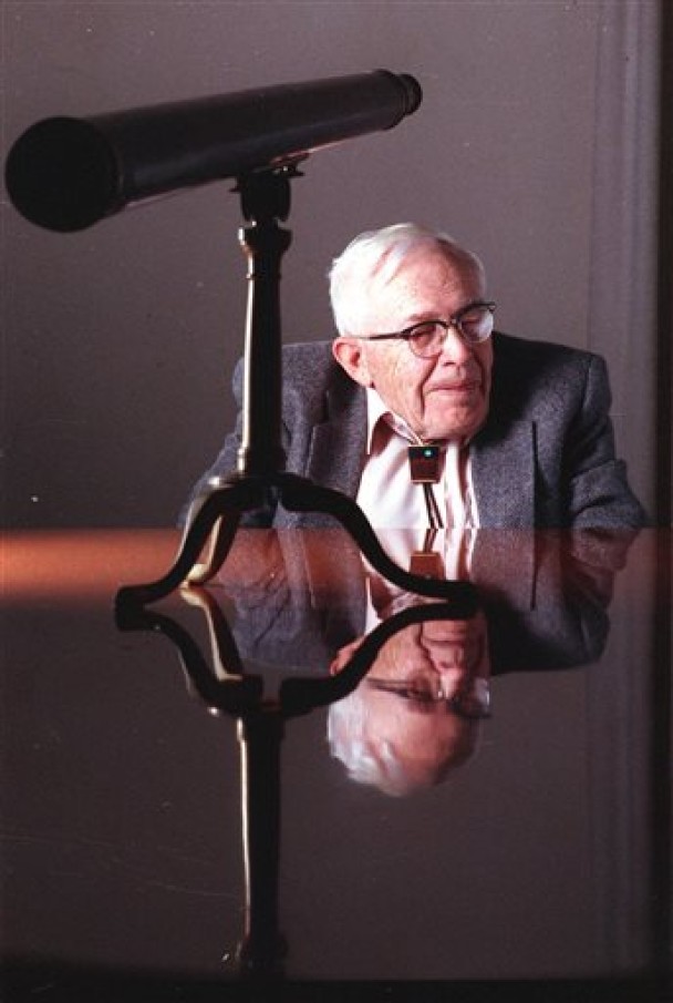 冥王星发现者汤博