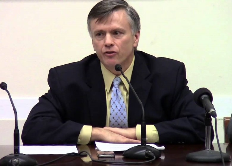 米勒(图)表示,希望新报告可令国会及总统候选人全力支援计划。