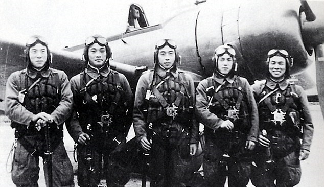 不少日本人视神风特攻队为英雄