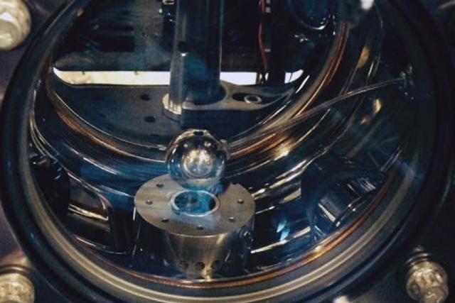 ԭӸǻеװã֤ӵıɫǷʵ