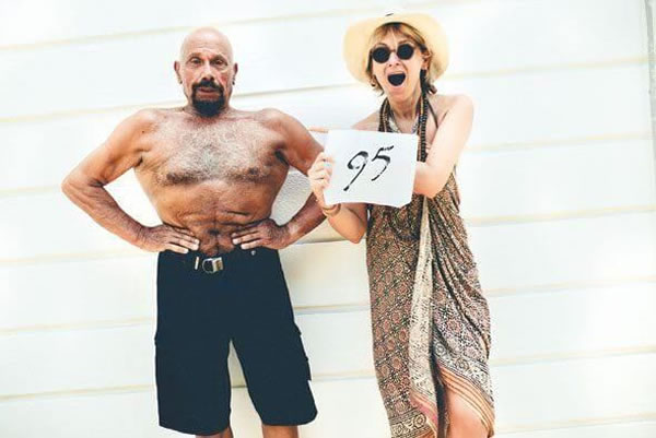 自称95岁的古尔布兹看上去仅有50岁。他认为每个人都有活到130岁的可能,并且人生从65岁才真正开始。古尔布兹有着良好的生活习惯,他每天都早起迎接日出并且晨泳,