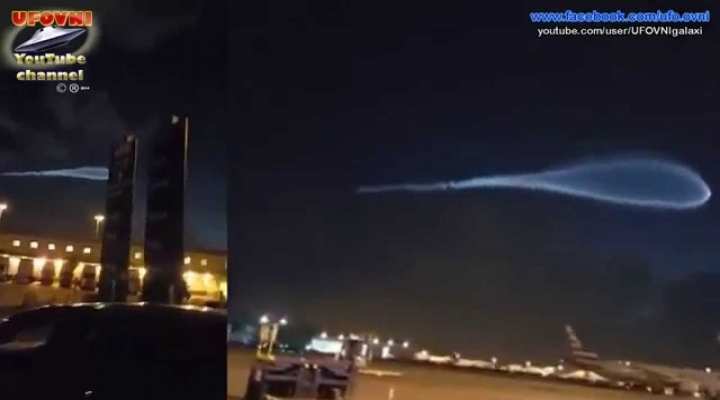 美国东岸清晨夜空出现神秘异象 原来是擎天神五号运载火箭发射