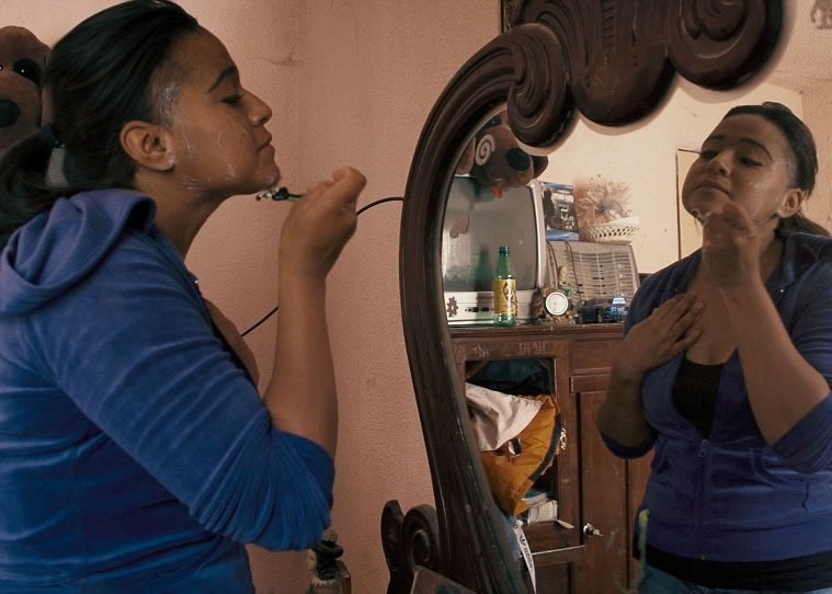 ����Τ˹�����Ů��Ա������ë