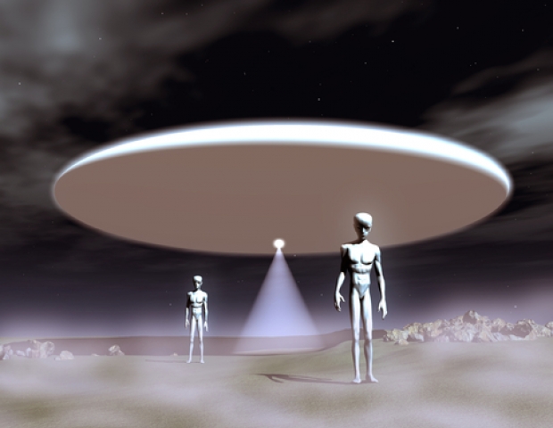 斯诺登:外星人正尝试与地球通讯