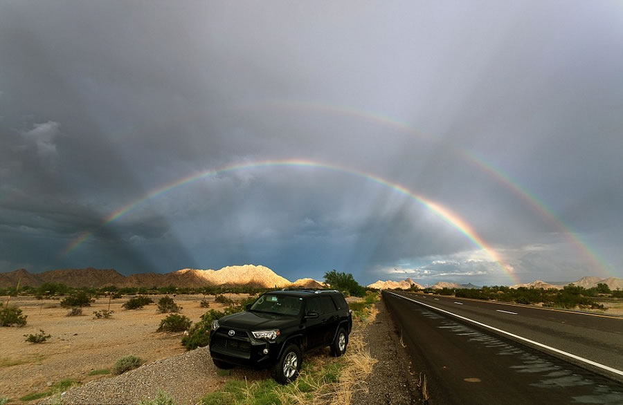 �������籩׷���ߡ����•ŷ��˹��(Mike Olbinski)����Я��3��Ůһ��׷��籩