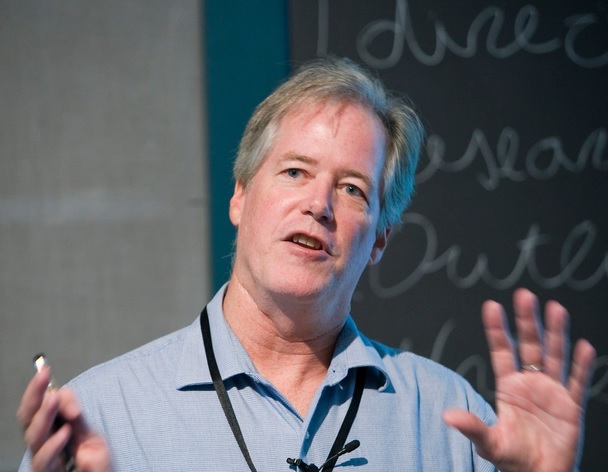 迈耶(图)称他们会研究能让生命存在的环境