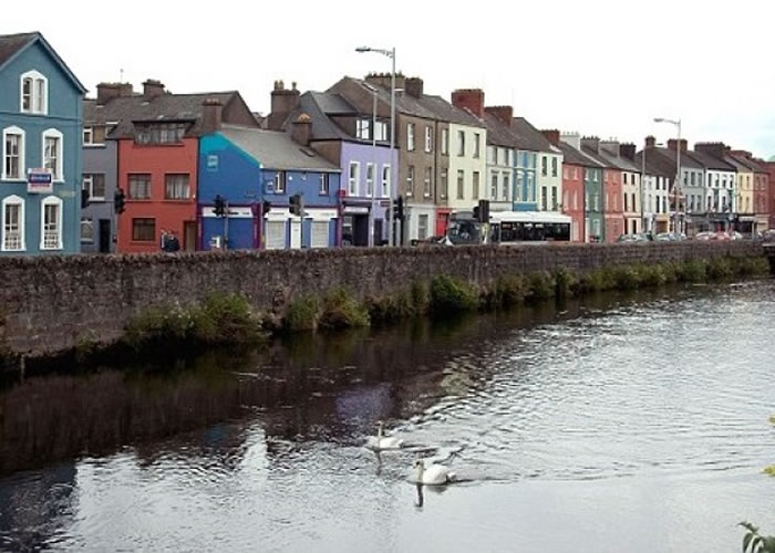 ��˹�ز²⣬��������ǵ��������е��ˡ�