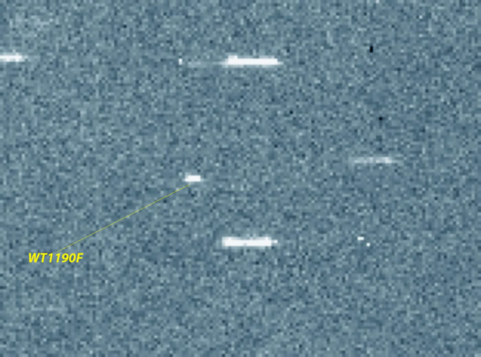 ����̫��������WT1190F��������11��13��׹��ӡ�����Ͽյĵ��������