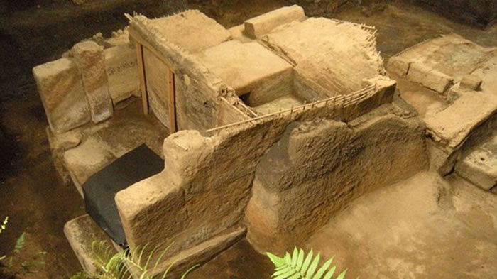 霍亚-德赛伦考古遗址中重要的一处建筑群