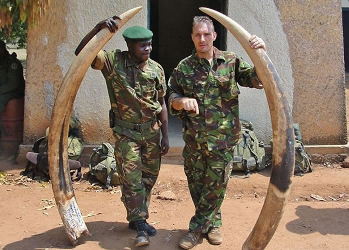 ʥ���ֿ�����Ա��������ȡ��ҩ