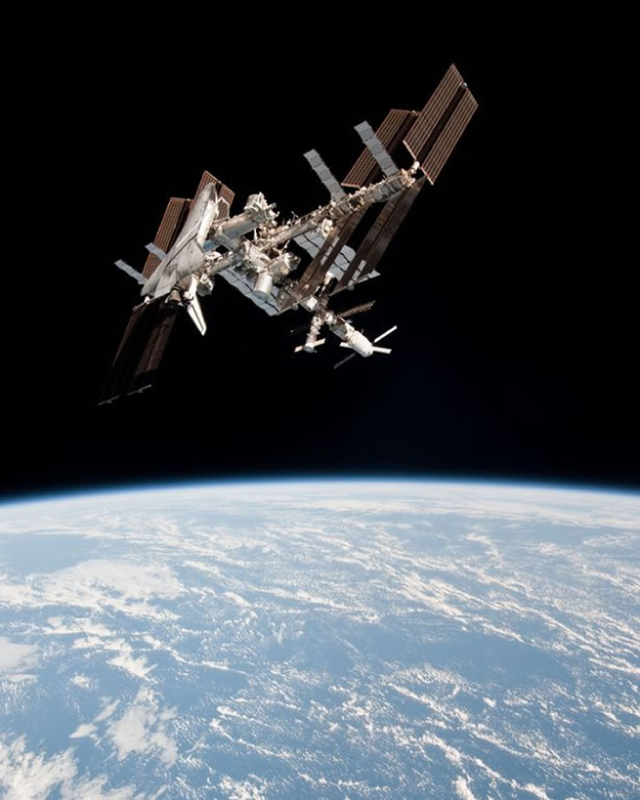 �ָ����ǹ��ʿռ�վ��45̽�նӵķ��й���ʦ������ר��