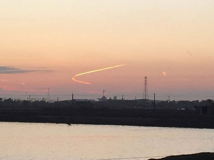 UFO����̨�壿�����˴������ֹ��컡��