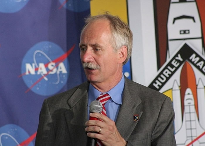 格斯登美尔明言NASA将尽快撤出太空站