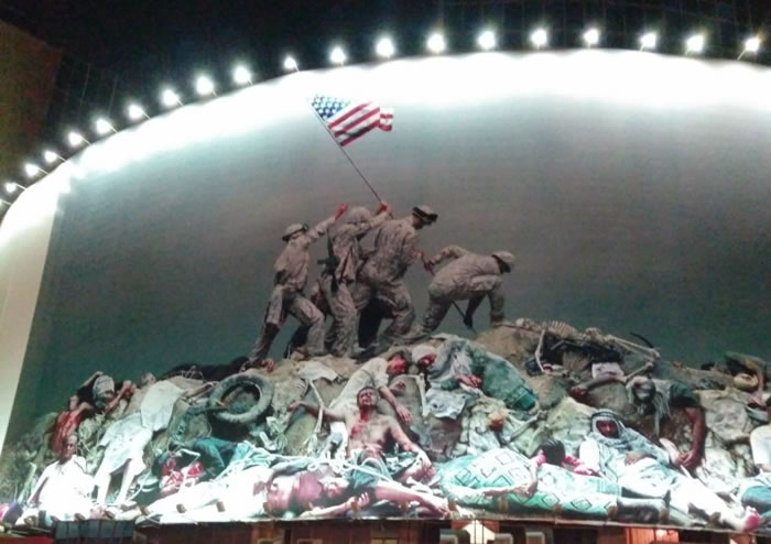 挖苦美国海军陆战队的壁画,是伊朗最新反西方宣传。