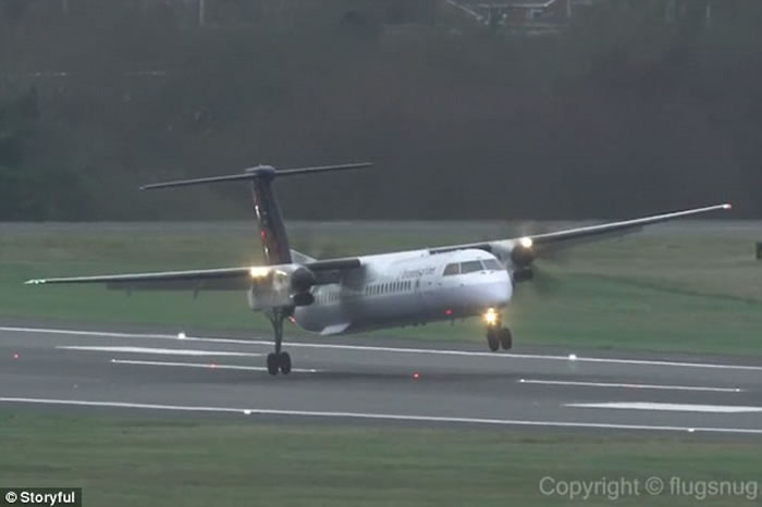 Ӣ����������ǿ�� �������ͻ����侪�����