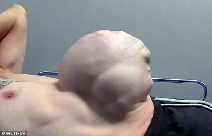 Ӣ������Glenn Williams���ֲ� һ���Զ��Ӿ͹�������