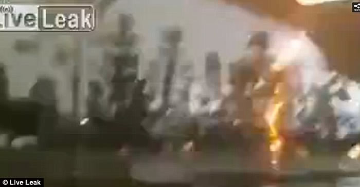 ��Ƭ���׵粻������ͬһλ������֮˵���ơ�