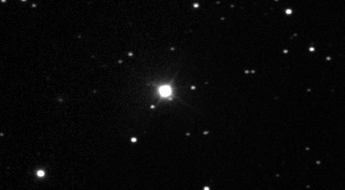 发现最亮超贫金属星2MASS J18082002–5104378