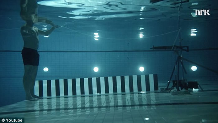 Ų����ѧ��Andreas Wahl�����Ժ� ֤ˮ�п�ǹ�������