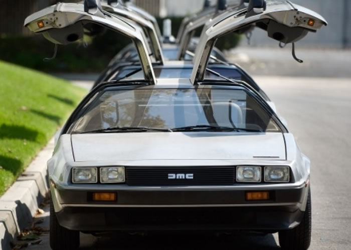 《回到未来》片中用作穿越时空的时光车,将会重新制作出售。