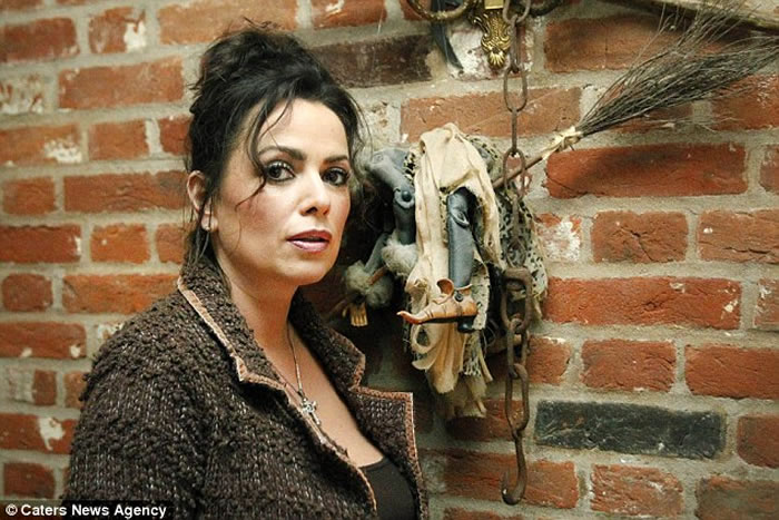 英国500年最猛鬼屋出售,12只猛鬼会把客人推下楼