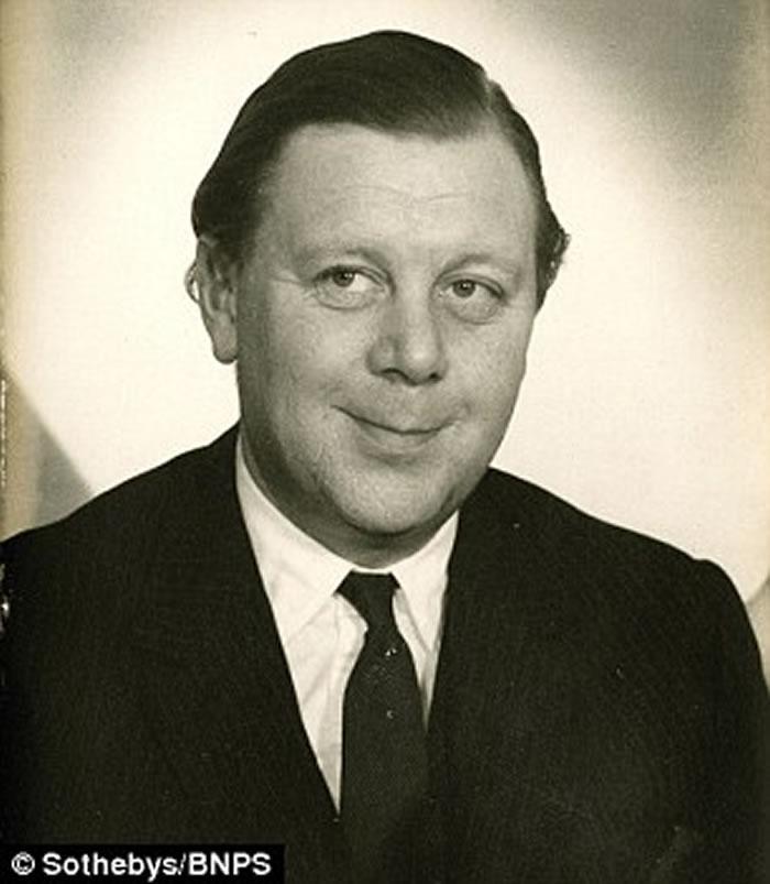 Ӣ���ѹ�ũ�������й��Ŷ�50�� ȫ������ֵ2000���