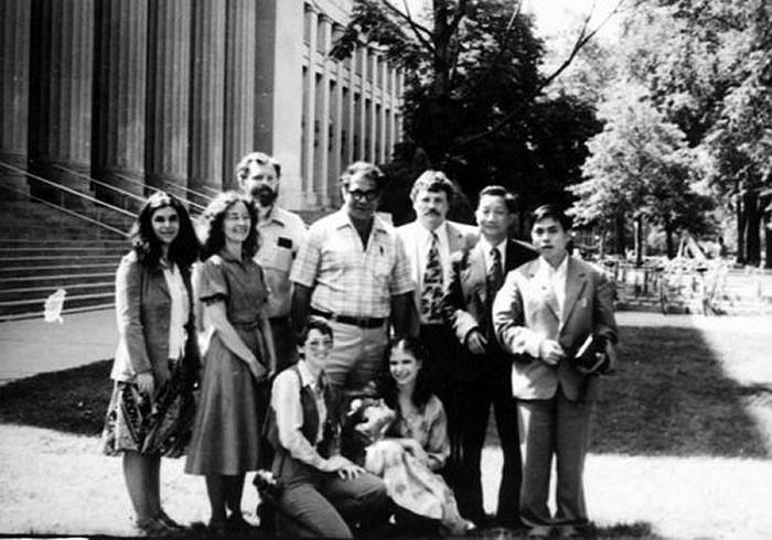 19805ЪѧѧϵMilford H. WolpoffȺӰҶΪǣΪMilford H. Wolpoff