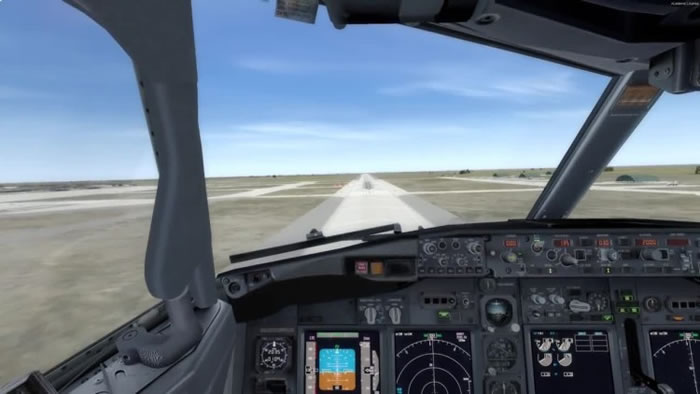 在介络机舱主要按钮及控制扞后,观众就可以一尝亲自降落飞机之感。