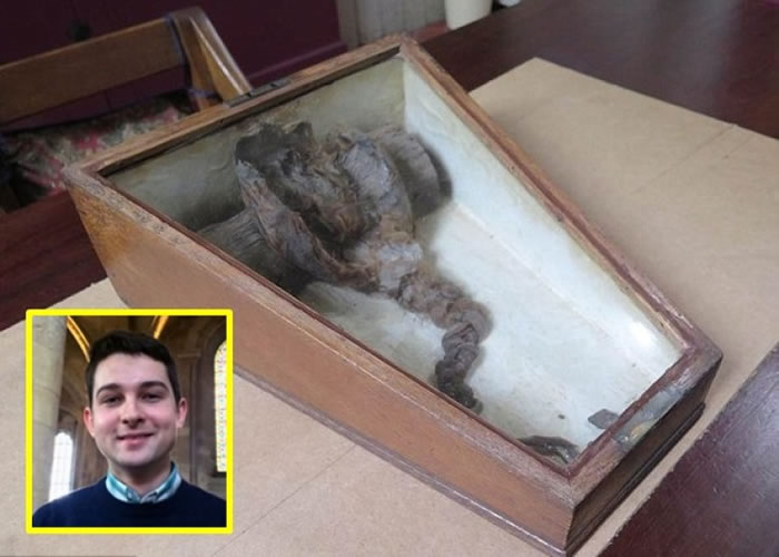 ÷ףСͼϣҳôͷ˭ַ緢ĺۼ