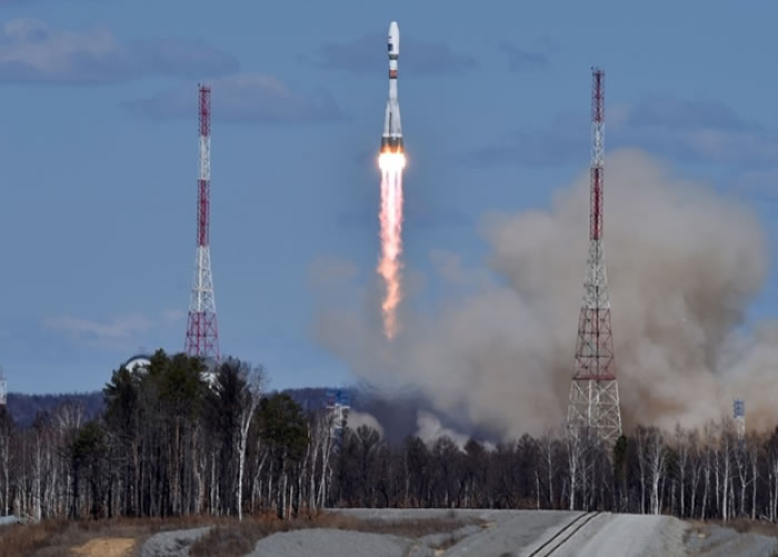 联盟号太空船顺利升空。