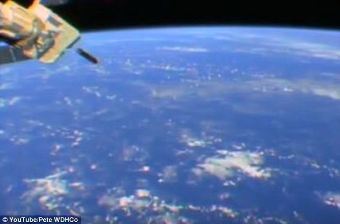 �������������Ʒ��ֹ��ʿռ�վ���䵼��