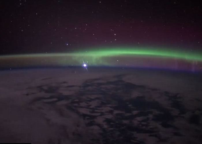 ����������ڵ����Եλ�á�