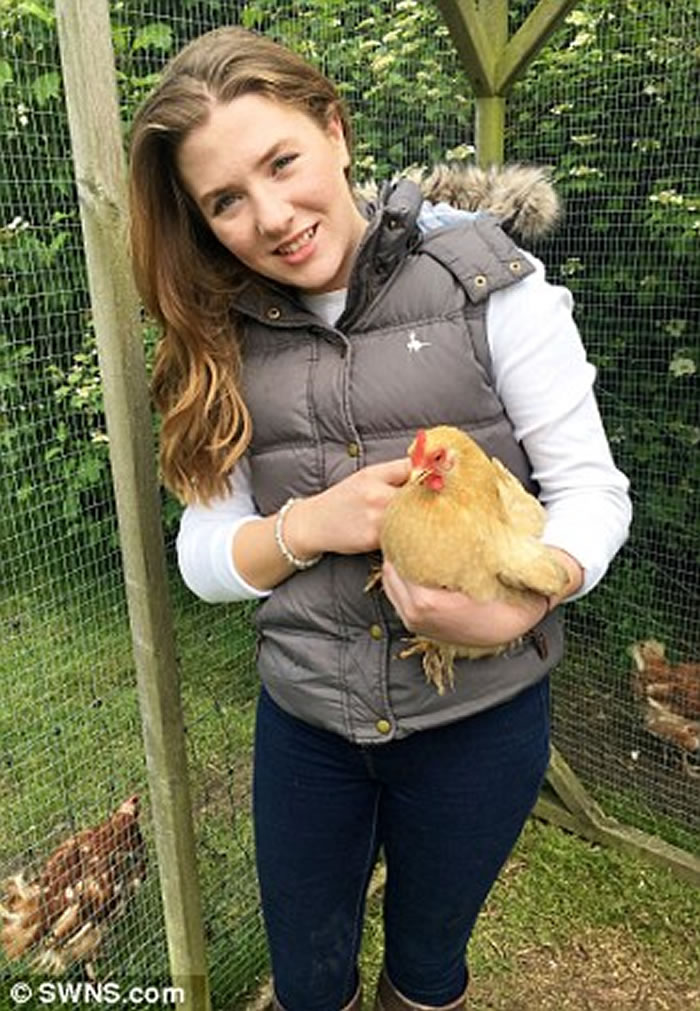 Ӣ��Ů�����ԼҼ����з�����������С���� �߶Ƚ�1.55����