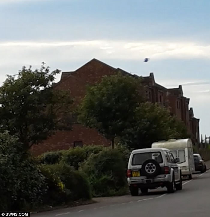 �ո����Ͽճ���������֩�������UFO