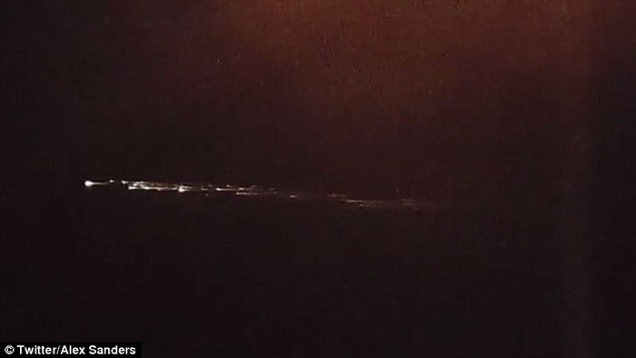 ��������ҹ��ͬʱ����UFO���ӣ�֤ʵΪ�й������ߺŻ���к�