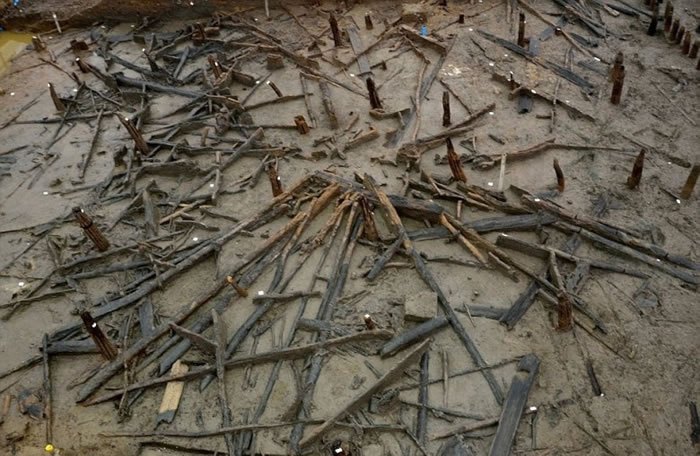 �ż�λ���ڽ��ſ��˵ò��ա�