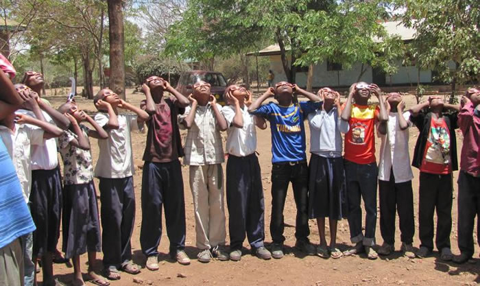 2013꣬ѧʳ۾ȫʳ PHOTOGRAPH BY CHUCK AND SUE RUHLE