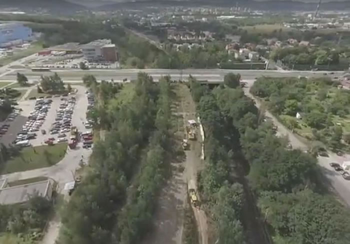 探险家和寻宝人波兰开挖 纳粹“黄金列车”世纪之谜10日后揭晓?