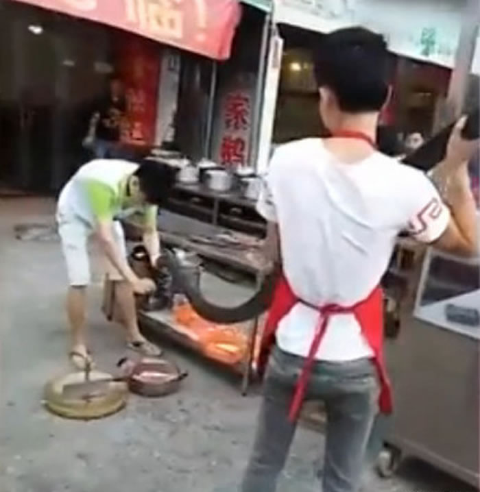 �㶫��ݸһ�Ҳ͹ݵ�����ɱ3�׳��ġ���ɽ�ڡ��۾�����