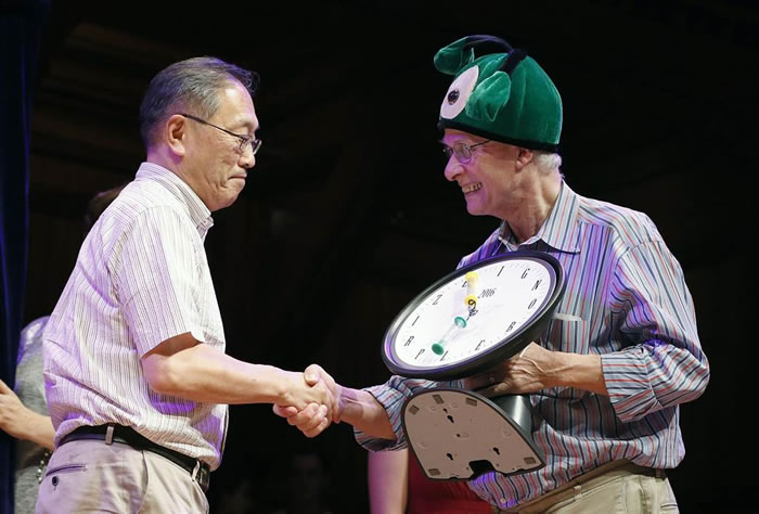 ��26�조��Цŵ���������佱��ʽ�����������ѧ����