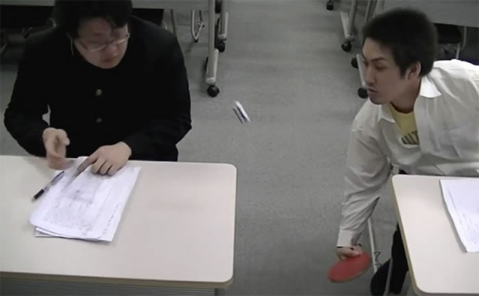 日本乒乓球表演者Pinpon(ぴんぽん)神乎其技的表演令全球数百万观众叹为观止