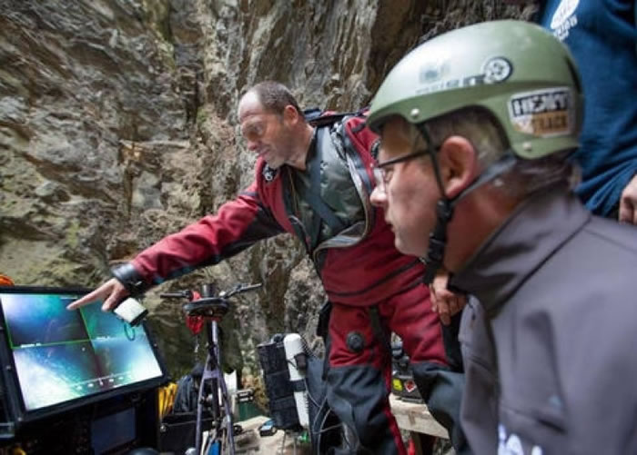 ˹˹ͶԱڿǱˮеĵõĻ档