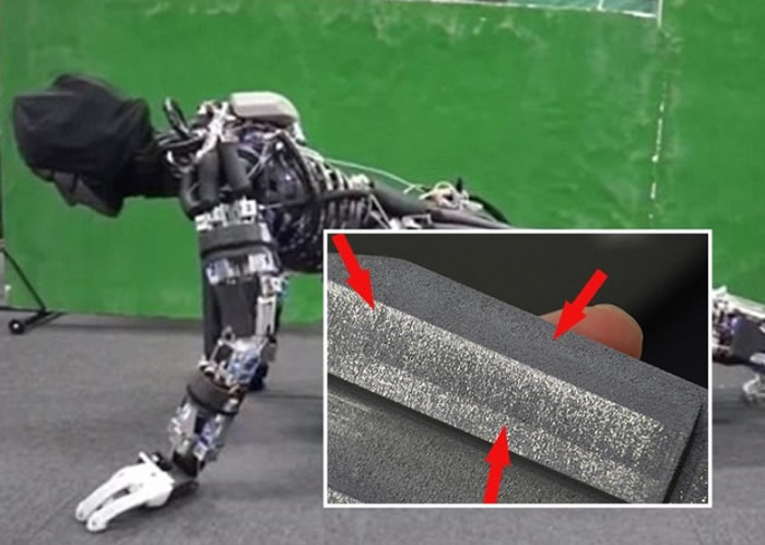 Kengoro(图)的骨架有如海绵(右下),能让水流过散热,同时能支撑身体。