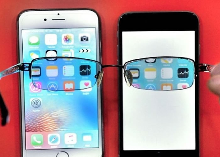 ��Ļ����Ͼ߽��뾧Ƭ���۾�һ��ʹ�á�