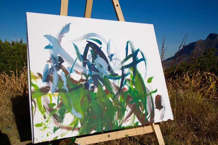 ����ϼ������Ϸ�С��Pigasso���밹�����׳� ҧ�ʸ˻����ͷ�������